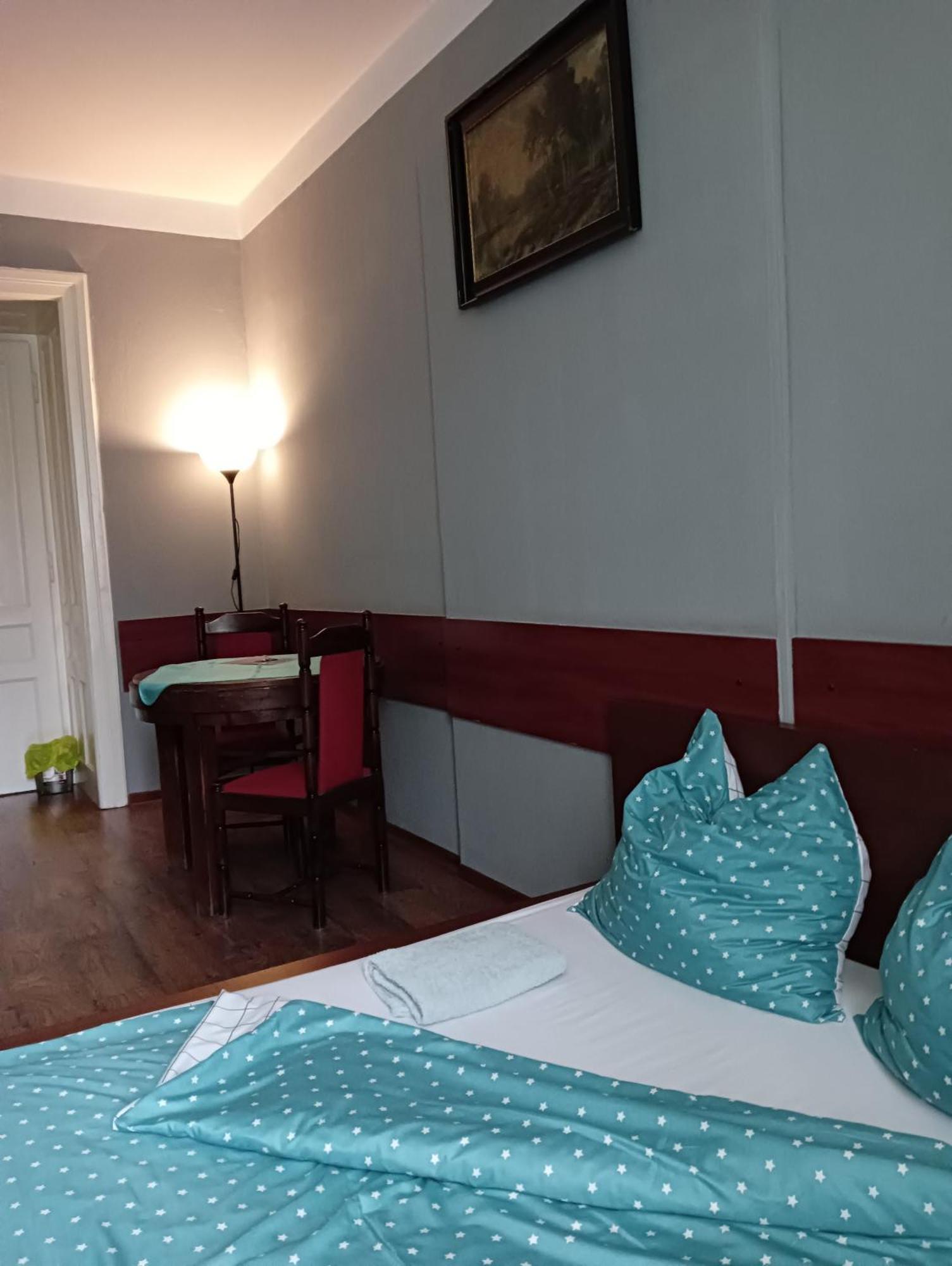 Apartmán Words & Swords Krakov Pokoj fotografie